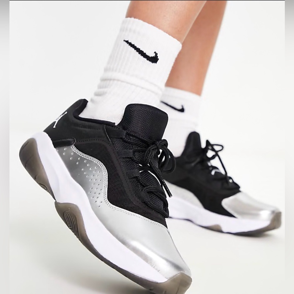 Women Black and Silver Athletic Shoes
